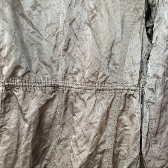 Eileen Fisher Silvery Gray Button Down Jacket Size PL - Picture 6 of 10